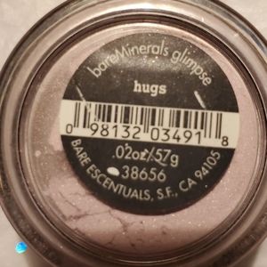 BareMinerals eyeshadow Hugs